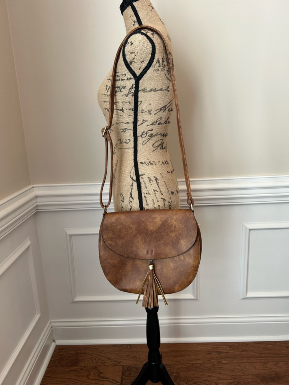 Leather Crossbody Saddle Bag with Tassel